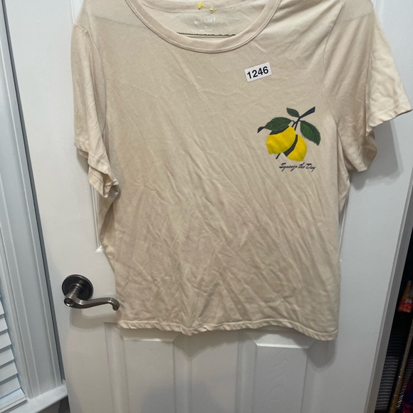 Old Navy Cream Lemon Graphic Tee - Short Sleeve - Picture 2 of 9